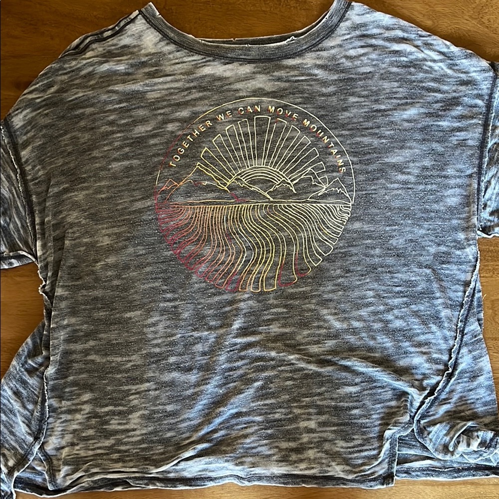 Free People Graphic Tee Size Medium